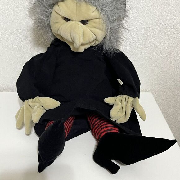 Vintage Folkmanis Folktails Witch Puppet 26" Plush Toy Halloween - Picture 4 of 13
